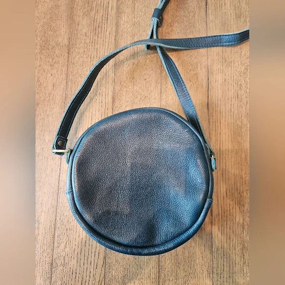 Portland Leather Almost Perfect Crossbody - Picture 3 of 7